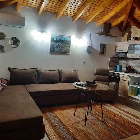 Nyaraló 1859 Oikia